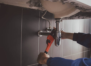 Kemerburgaz Lavabo Tikali Boru Açma